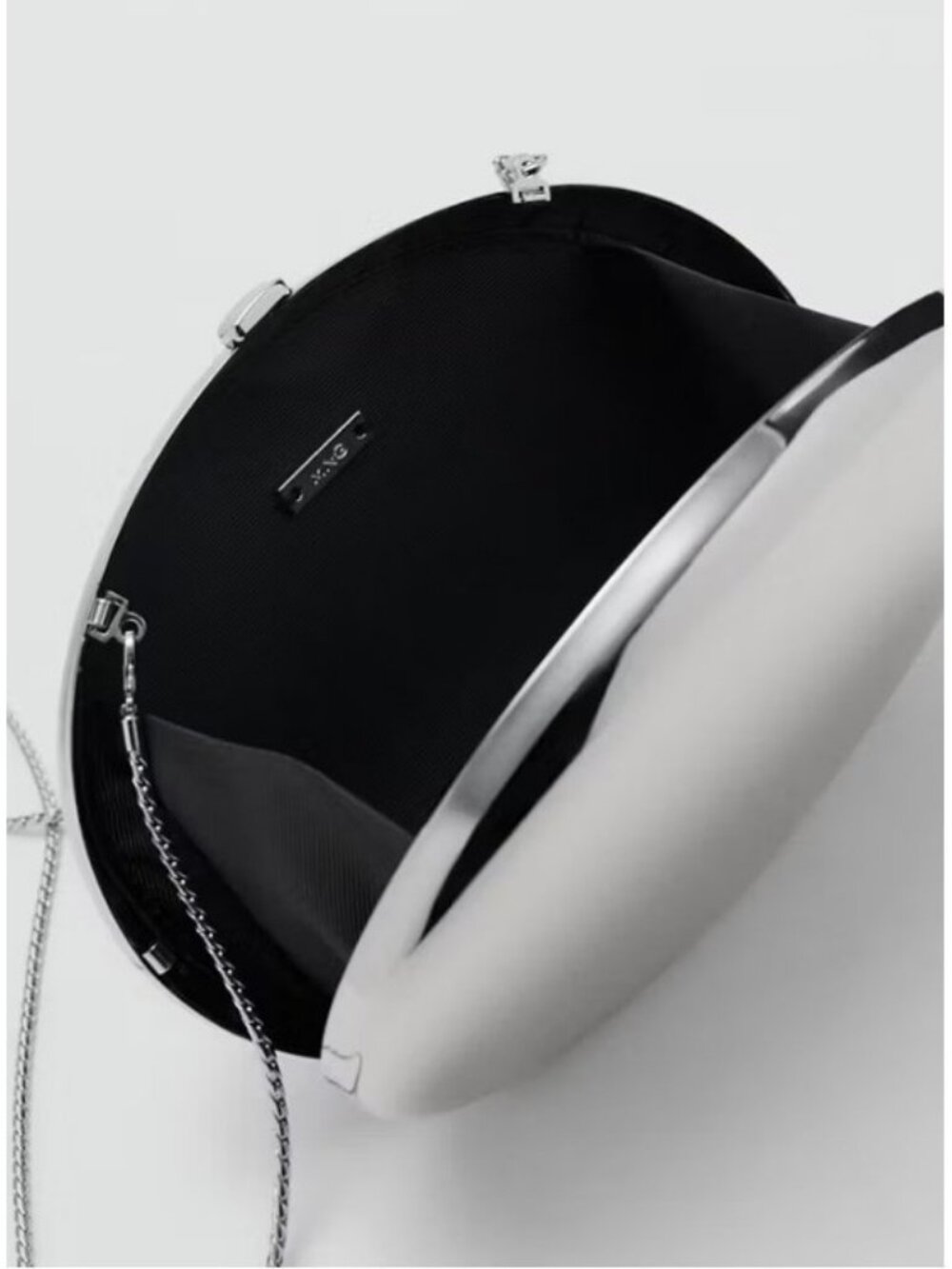 MANGO MNG metallic mirror oval clutch shoulder bag - Silver - Picture 4 of 5
